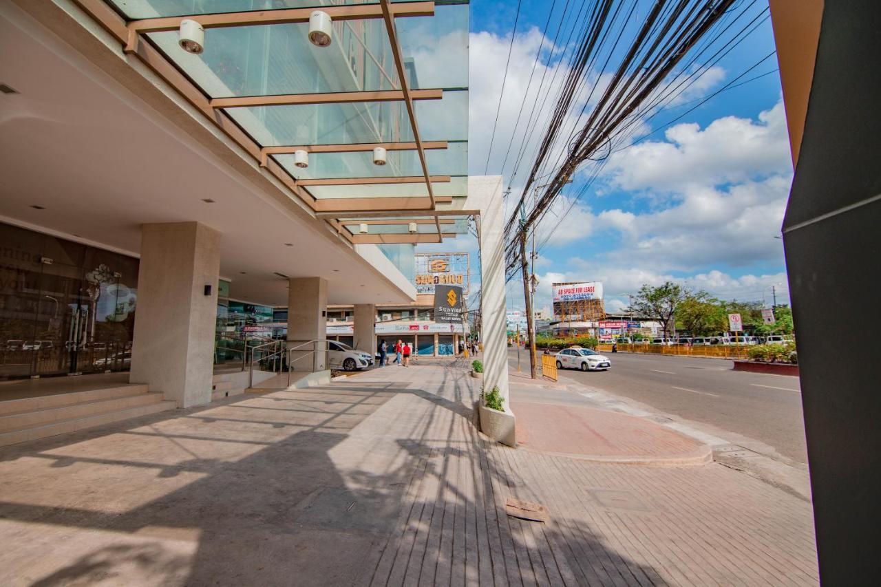 Migas Haven At Sunvida Tower Across Sm City Cebu Buitenkant foto